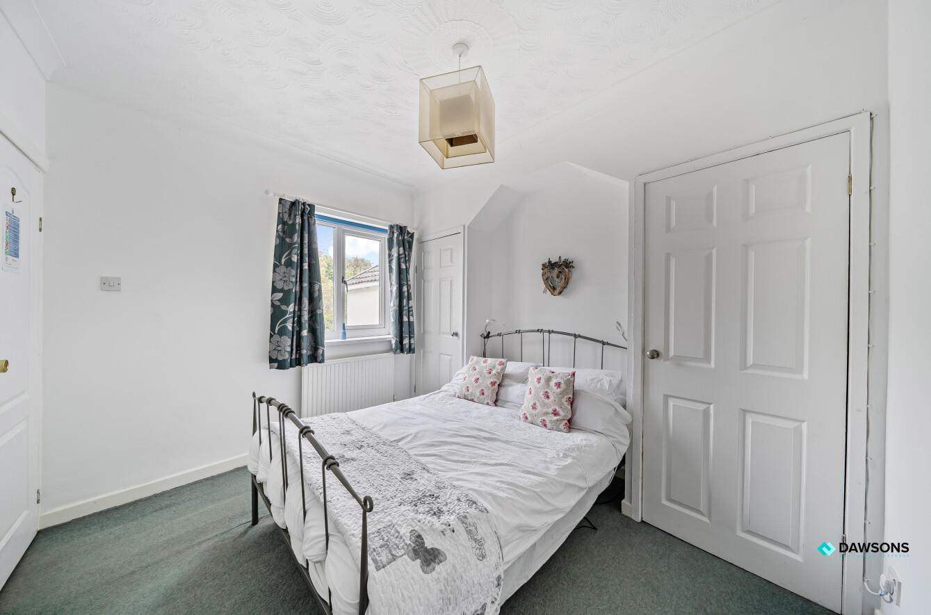 Alstred Street, Kidwelly, SA17 4TN